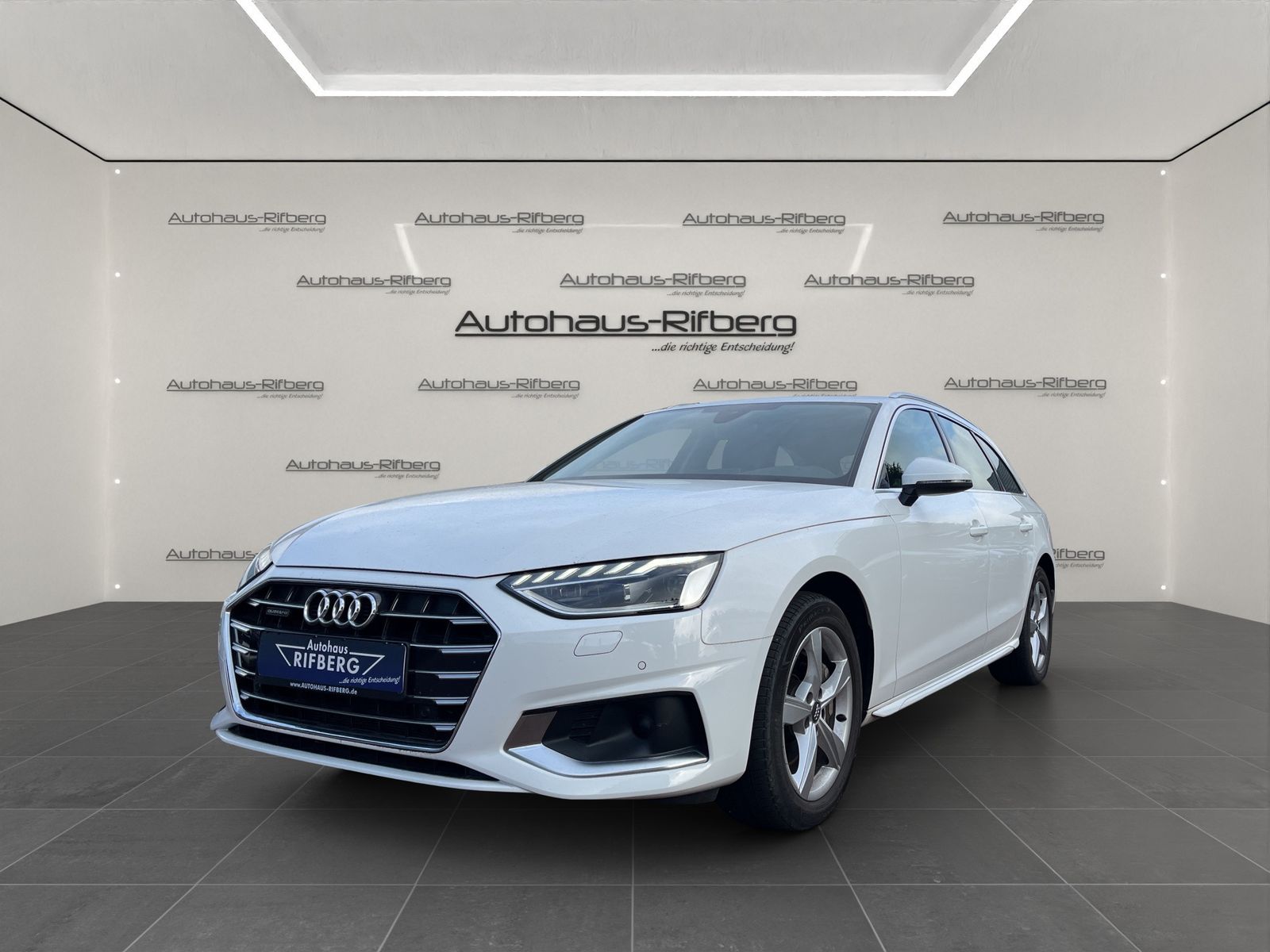 Audi A4 40 TDI Q advanced S-tronic AHK/LED/Navi/Touch