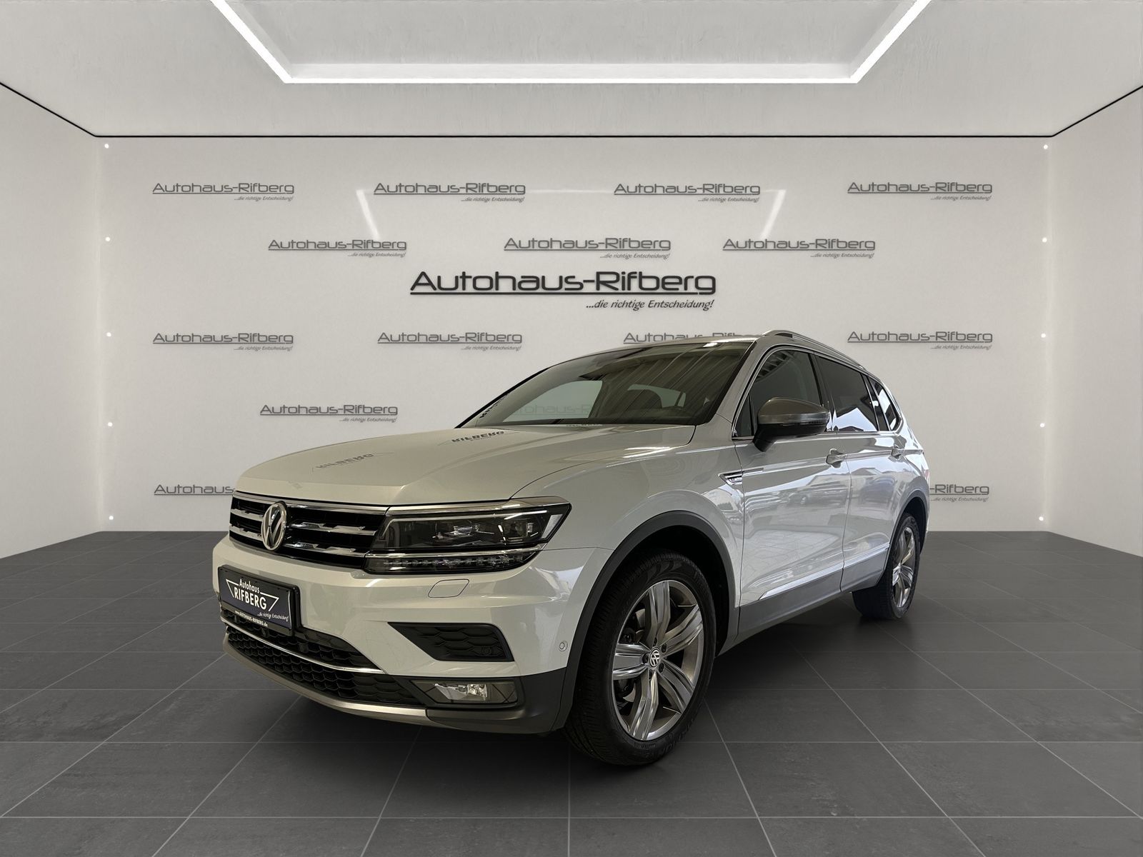 Volkswagen Tiguan Allspace 2.0TDIHighline/DSG/4M/HUD/7S/AHK