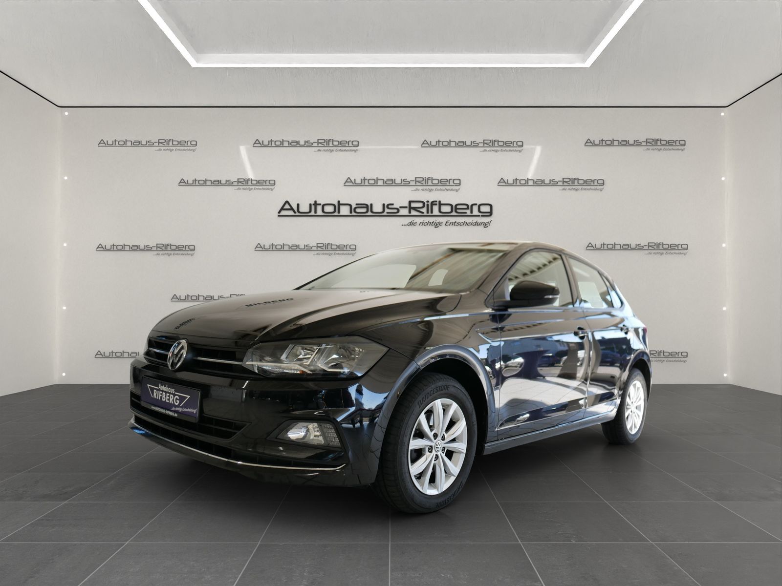 Volkswagen Polo 1.6 TDI Highline DSG AHK/ACC/App-Connect/SH