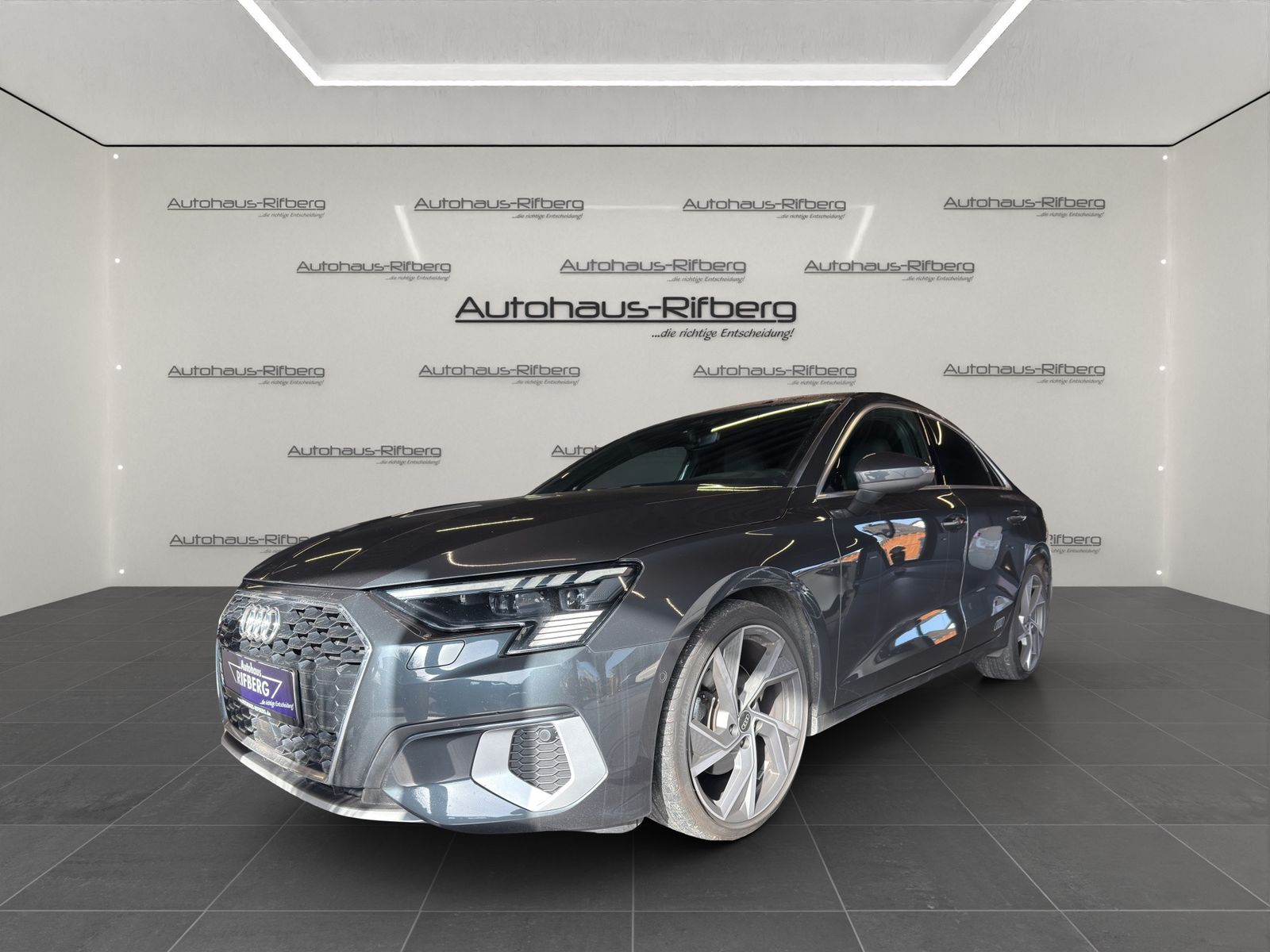 Audi A3 40 TDI Q edition one S-line PanD/19Zoll/HUD